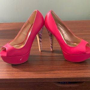 Pink crochet Heels. Size 7